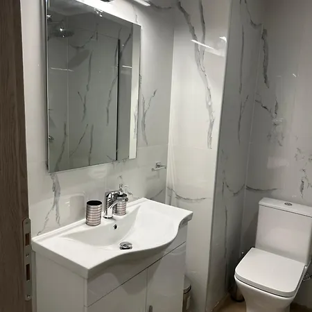 Anastasia Luxury דירה ניאה מודאניה