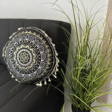 Anastasia Luxury ניאה מודאניה