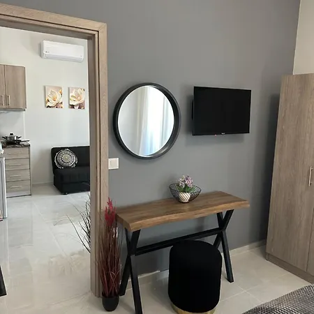 Anastasia Luxury *